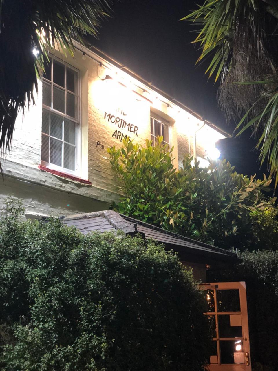 The Mortimer Arms (Adults Only) Romsey Exteriör bild