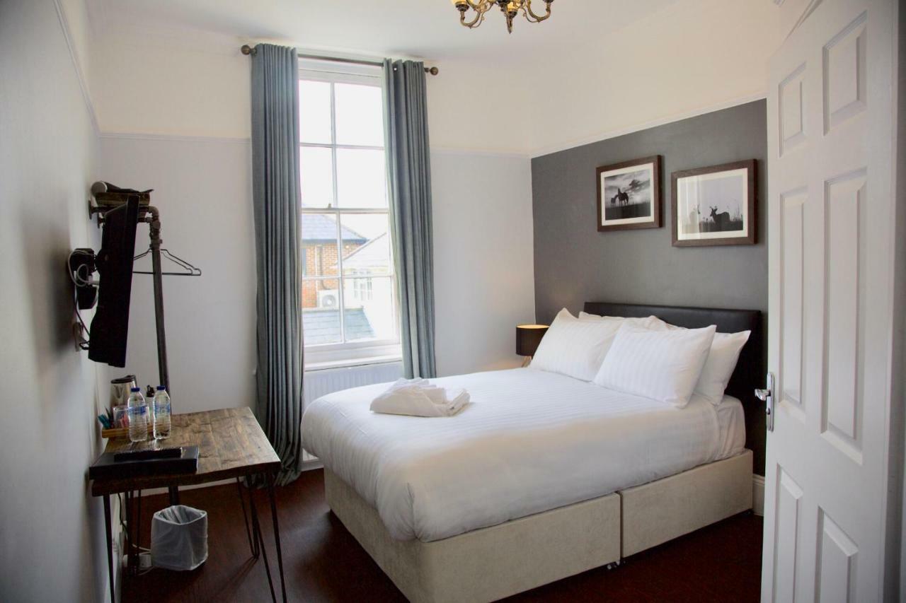 The Mortimer Arms (Adults Only) Romsey Exteriör bild